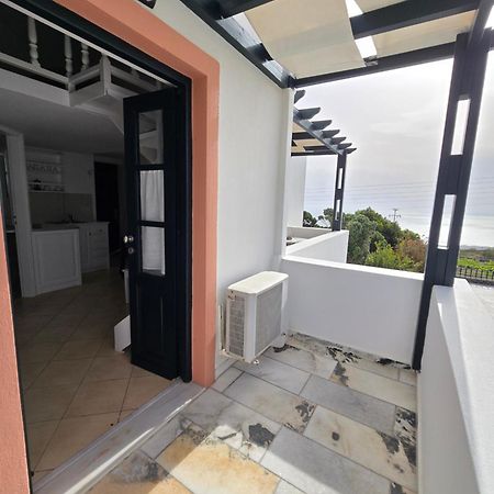 Anthonas Apartments Imerovigli  Luaran gambar