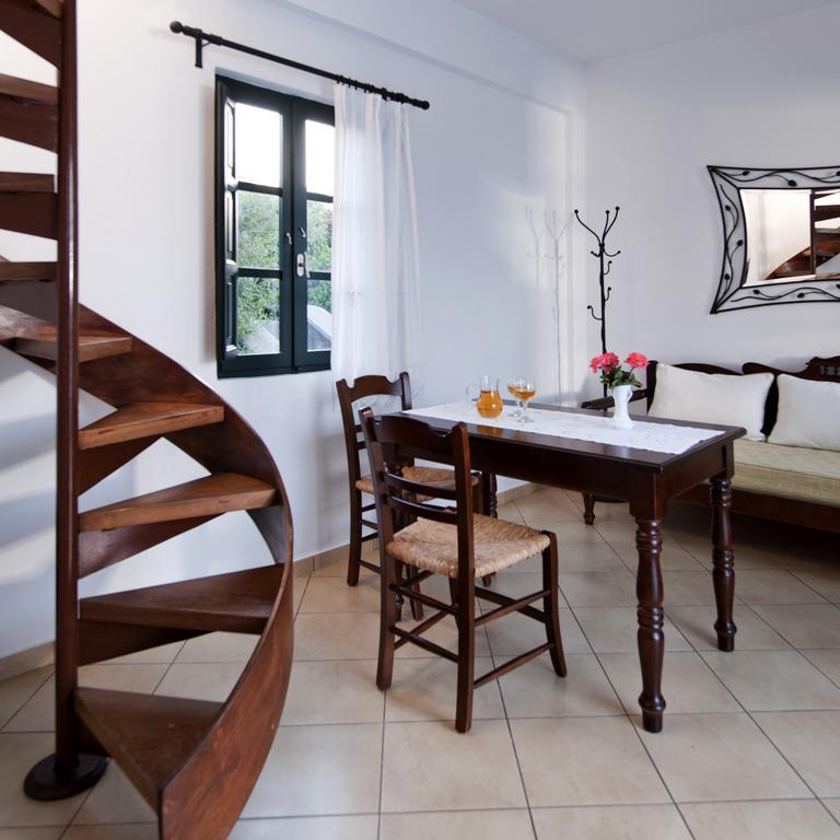 Anthonas Apartments Imerovigli  Luaran gambar