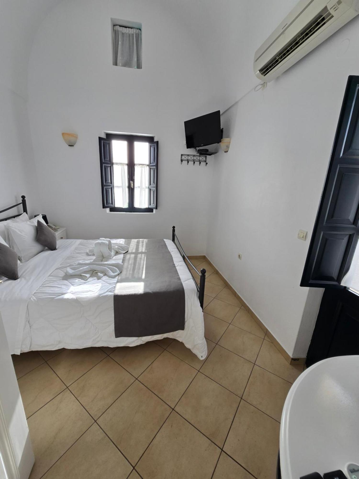 Anthonas Apartments Imerovigli  Luaran gambar