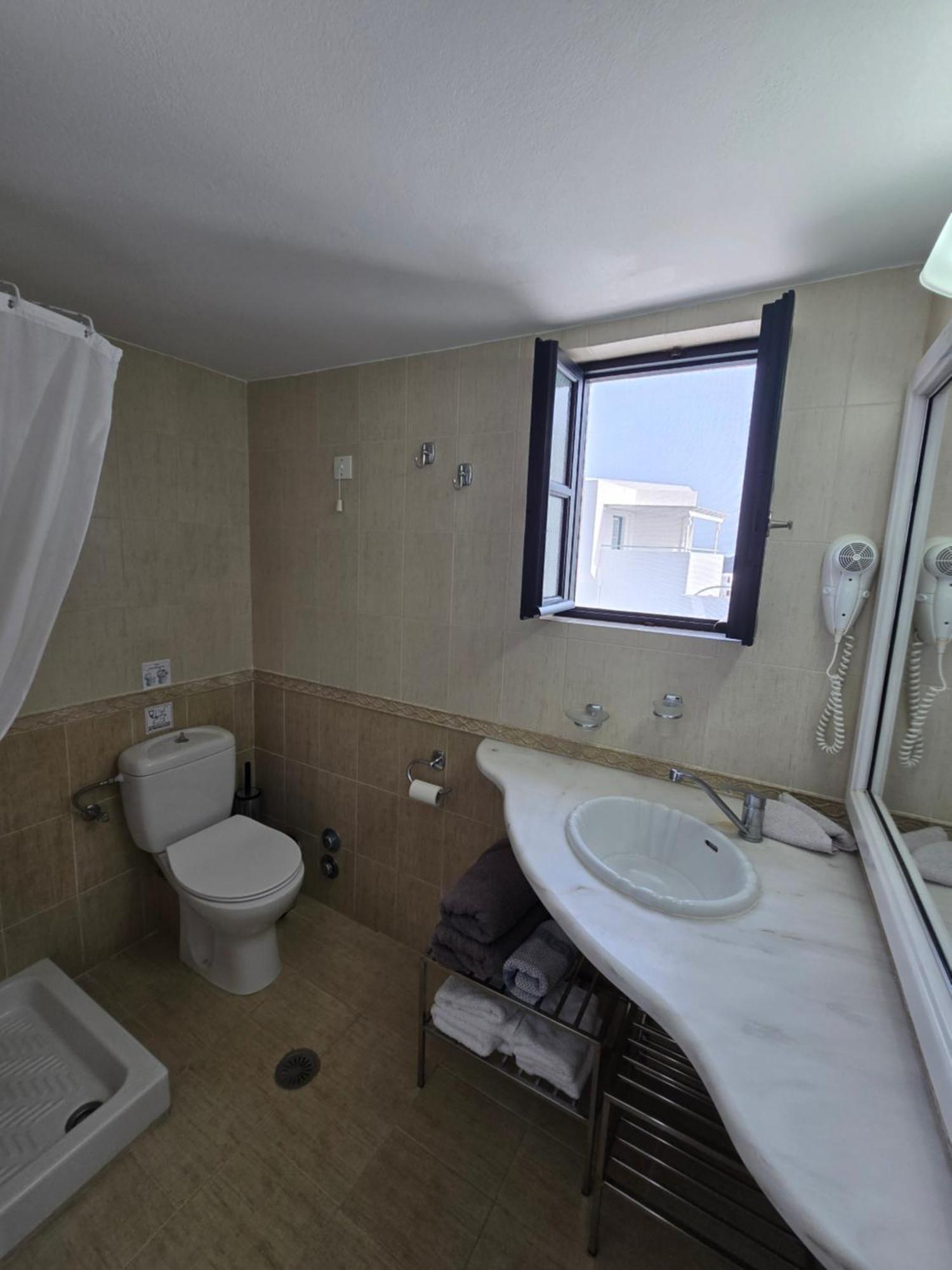 Anthonas Apartments Imerovigli  Luaran gambar