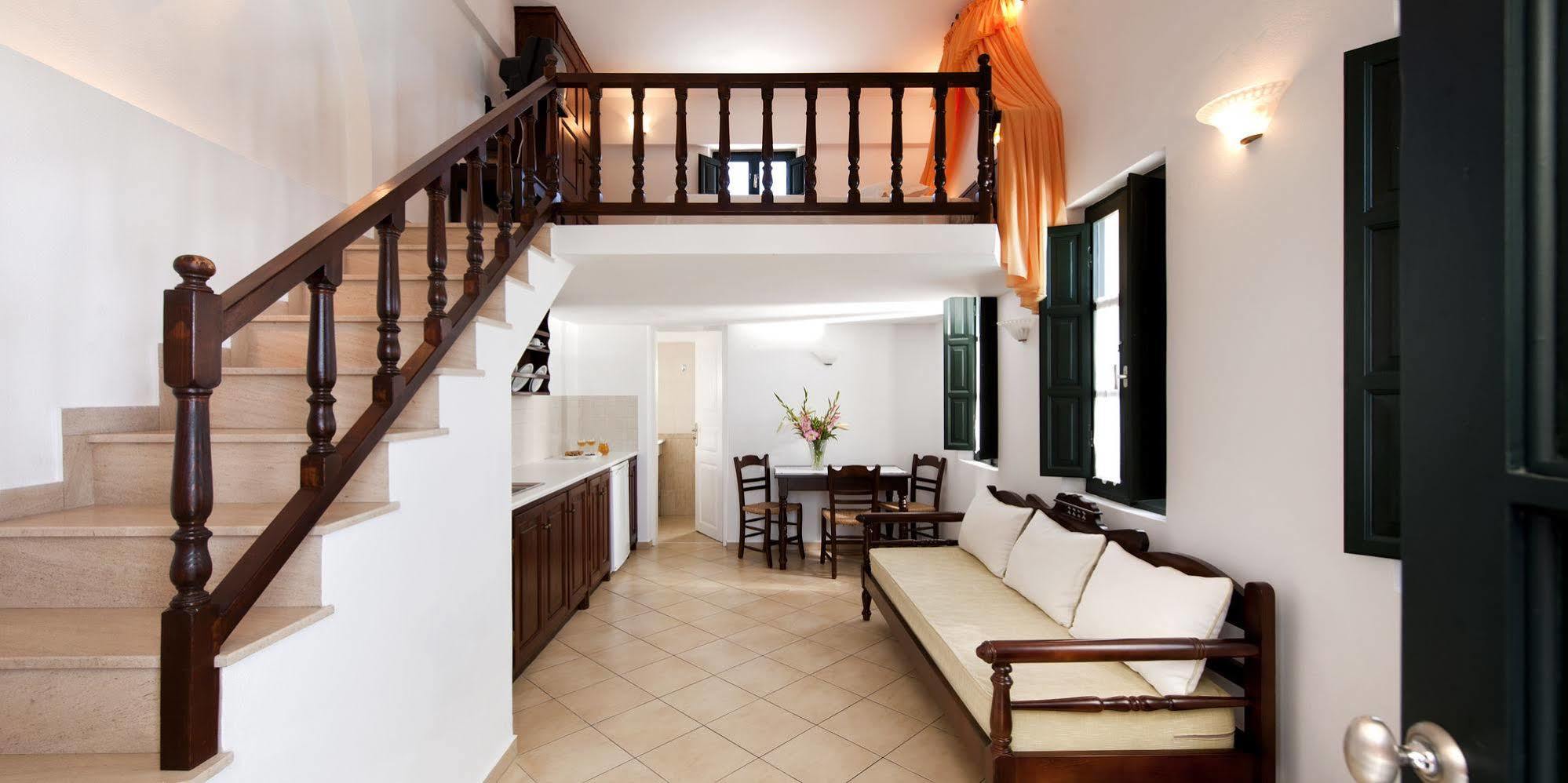 Anthonas Apartments Imerovigli  Luaran gambar